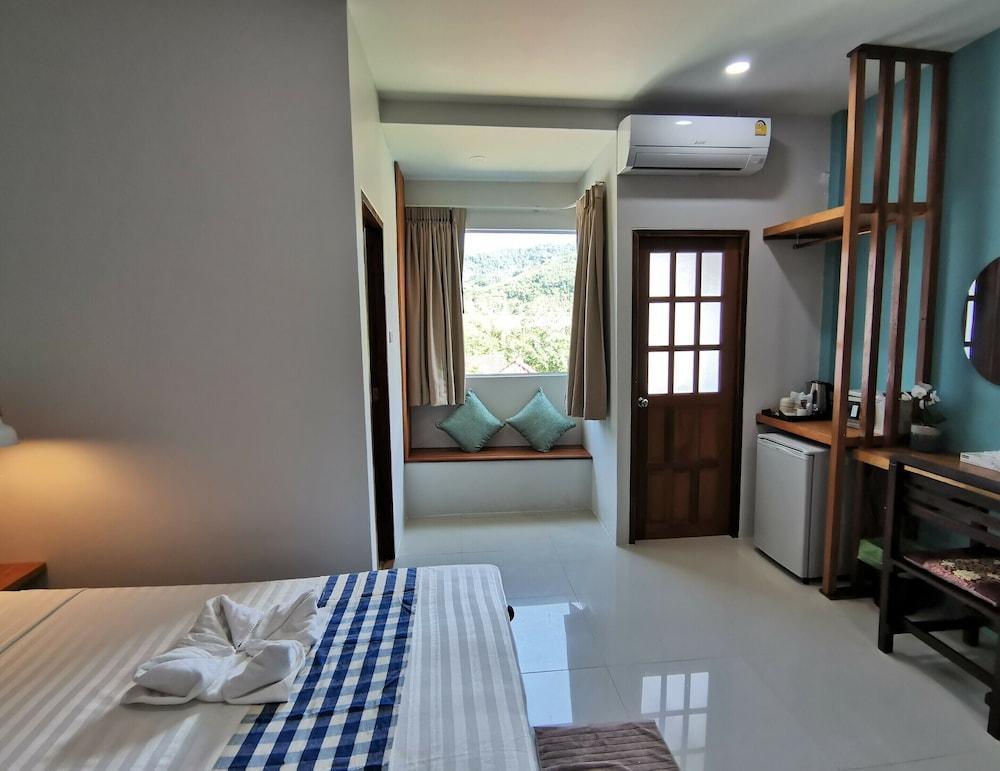 Kamala Beach Residence Esterno foto