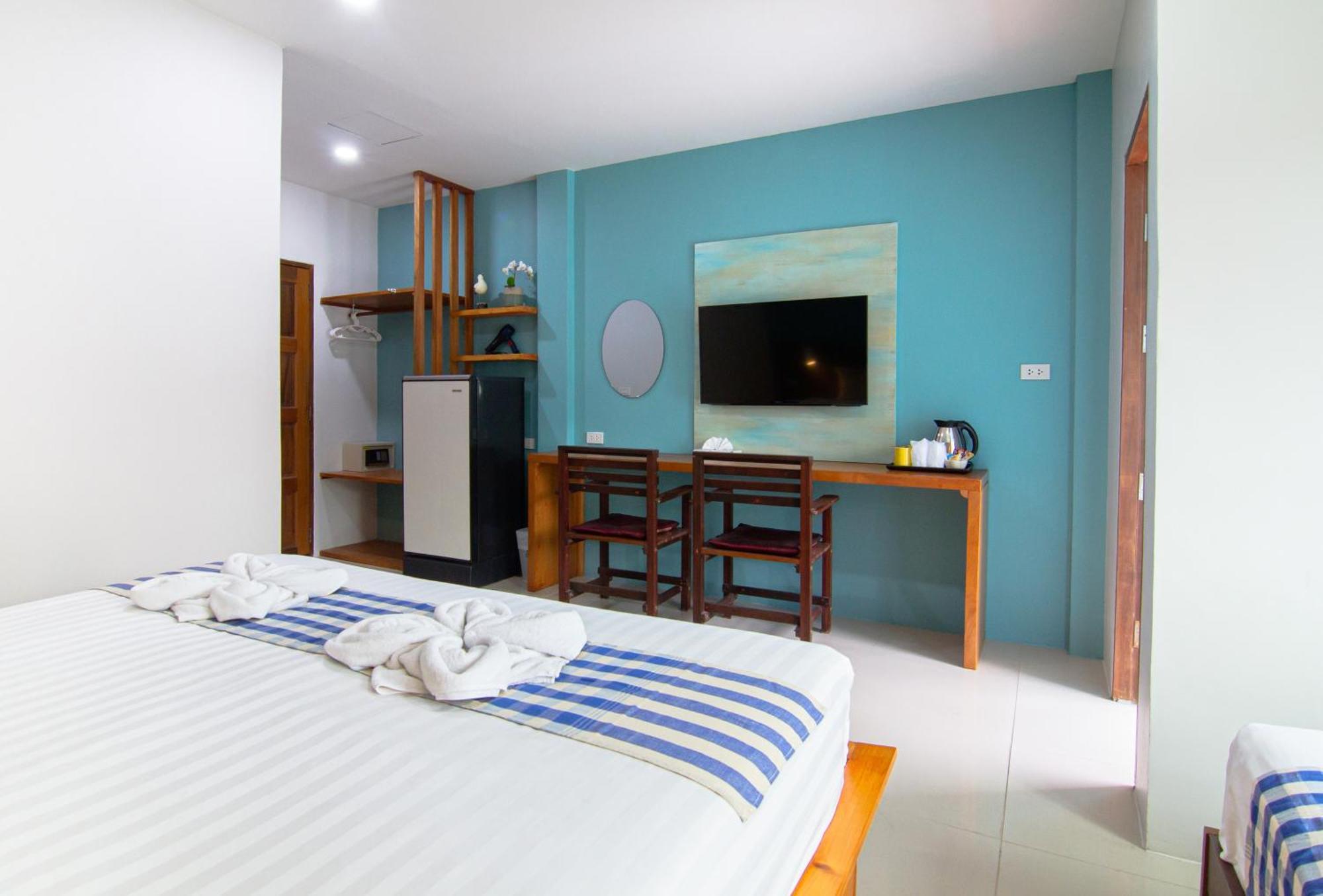 Kamala Beach Residence Esterno foto